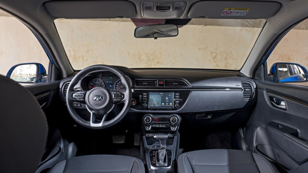 Сверяем клиренс обновлённого хэтчбека Kia Rio X-Line со&nbsp;старым
