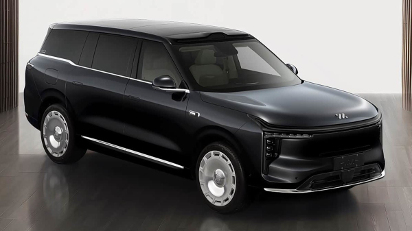 Кроссовер IM LS9 обретет модификацию Hyper с тремя электромоторами