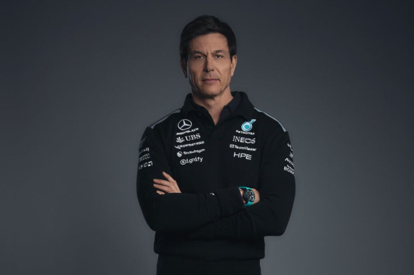 Команда Мерседес представила болид Формулы-1 для сезона 2026 года