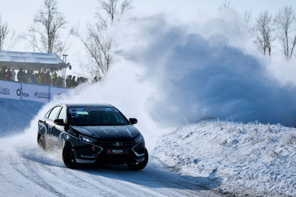 Гонка чемпионов &mdash; 2026 в Сосновке: победа Брагина над Саниным, уши Цареградцева, Петров и шины, новая Lada Vesta