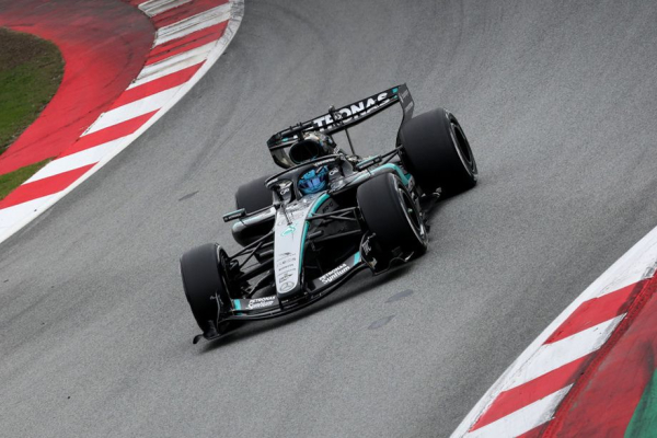 Тесты Формулы-1 в Барселоне: лучшее время у Феррари, больше всех проехал Мерседес Тесты Формулы-1 в Барселоне: лучшее время у Феррари, больше всех проехал Мерседес