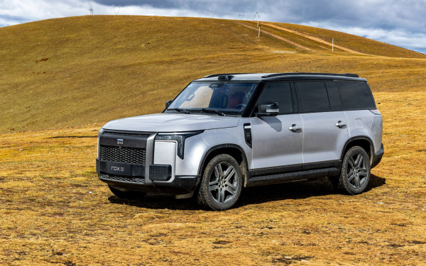 
            В России массово подорожали новые автомобили. Модели и цены января
        