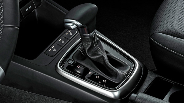 Сверяем клиренс обновлённого хэтчбека Kia Rio X-Line со&nbsp;старым