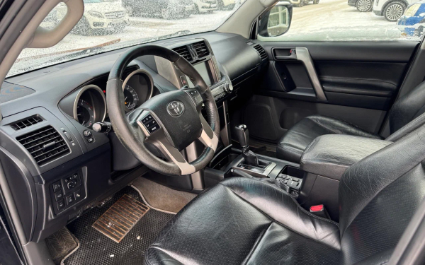 И бит, и крашен: как мы искали Land Cruiser Prado 150 по низу рынка
И бит, и крашен: как мы искали Land Cruiser Prado 150 по низу рынка