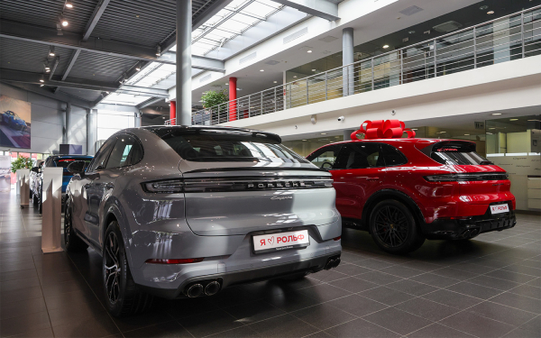 
            В России снова блокируют автомобили Porsche. При чем тут &laquo;глушилки&raquo;
        