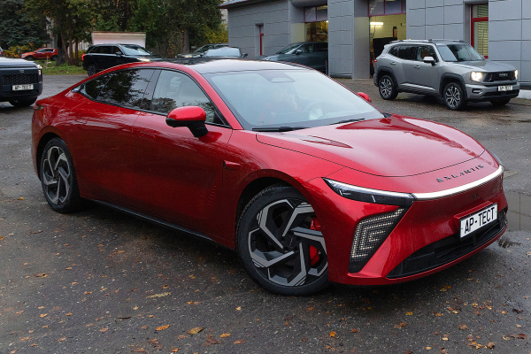 Рейтинг-тест: хроники пробега. Костин, свет фар и &laquo;правило сэндвича&raquo;