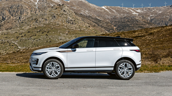 Подтверждаем генетический код кроссовера Range Rover Evoque