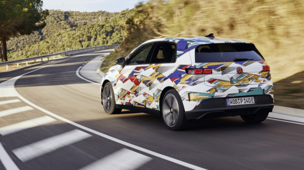 Электрокар Volkswagen ID. Polo: физические кнопки и приборы в ретростиле