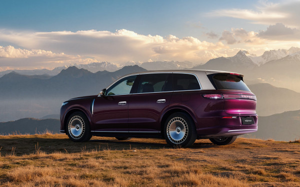 
            15 любопытных новинок на российском рынке в 2025 году. Не только из Китая
        