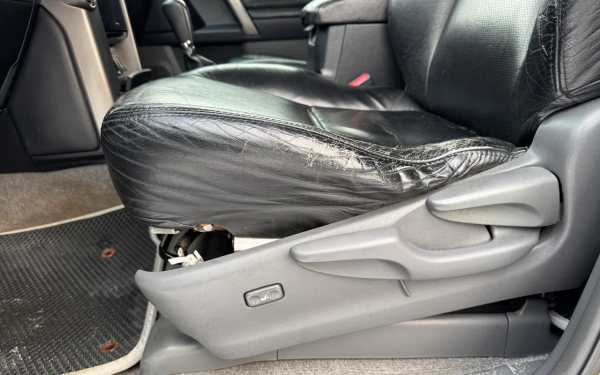 И бит, и крашен: как мы искали Land Cruiser Prado 150 по низу рынка
И бит, и крашен: как мы искали Land Cruiser Prado 150 по низу рынка