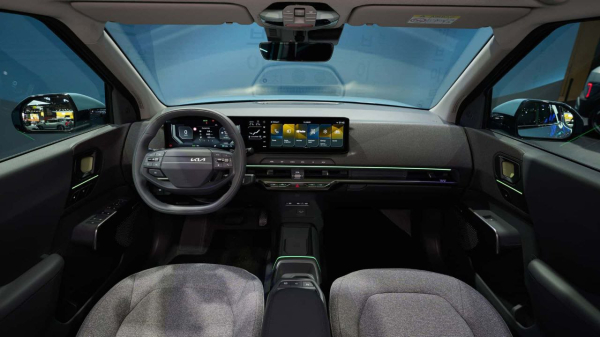 
            Kia показала недорогой кроссовер EV2. С версией GT-Line
        