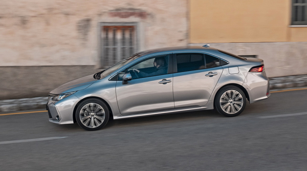 Отмечаем умеренность прогресса в&nbsp;седане Toyota Corolla