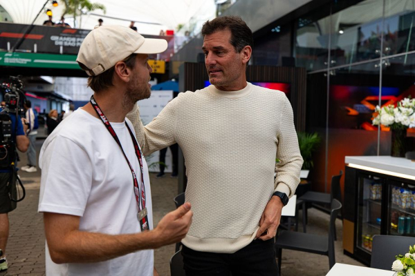 Борьба Себастьяна Феттеля и Марк Уэббера в Ред Булл: Мульти-21 на Гран-при Малайзии, Бразилия-2012, Турция-2010