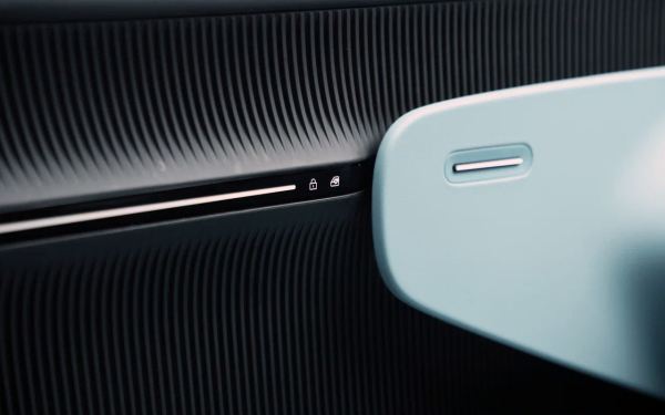 С дороги, староверы! Тест-драйв Avatr 12 на серпантине и гоночном треке
С дороги, староверы! Тест-драйв Avatr 12 на серпантине и гоночном треке