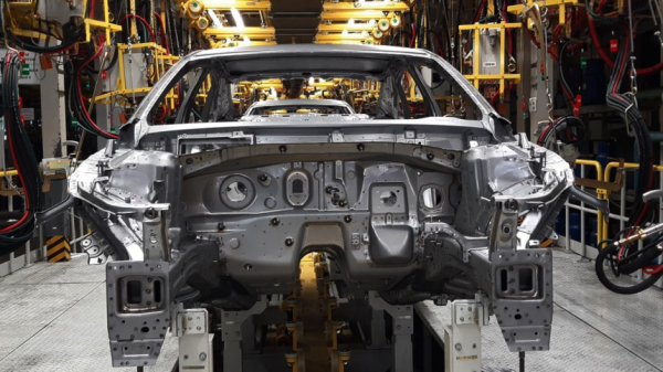 Автотор подтвердил выпуск автомобилей Changan и Jetour