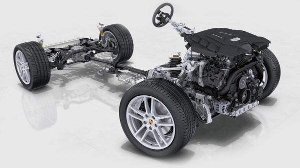 Узнаём исходник за&nbsp;рулём кроссовера Porsche Cayenne Coupe