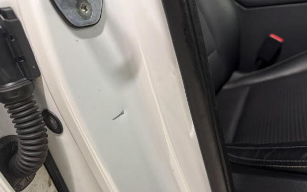 
            Задиры, запреты и кредит. Как мы искали Kia Sportage по низу рынка
        