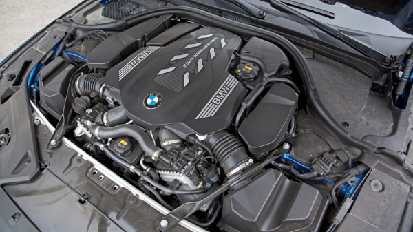 Обнаруживаем туристическое начало в&nbsp;купе BMW восьмой серии
