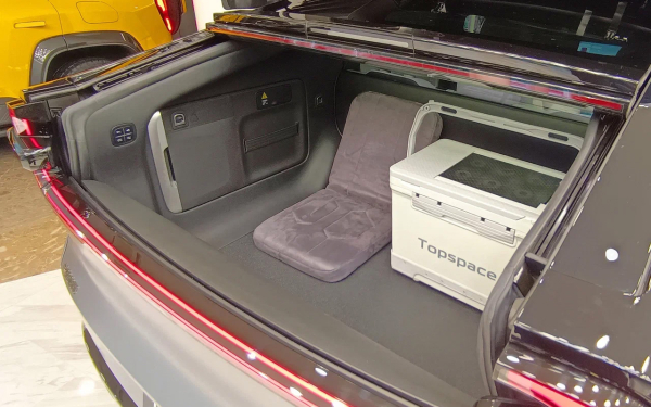 «Дорастем до Porsche». 7 трудных вопросов к Deepal — новой марке в России
«Дорастем до Porsche». 7 трудных вопросов к Deepal — новой марке в России