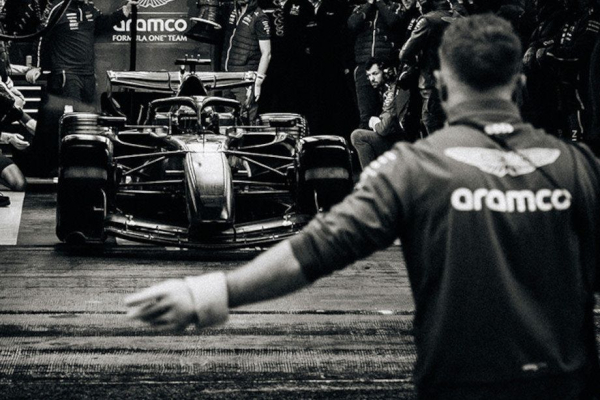 Астон Мартин AMR26 — главные особенности машины Эдриана Ньюи для сезона Формулы-1 2026 года Астон Мартин AMR26 — главные особенности машины Эдриана Ньюи для сезона Формулы-1 2026 года