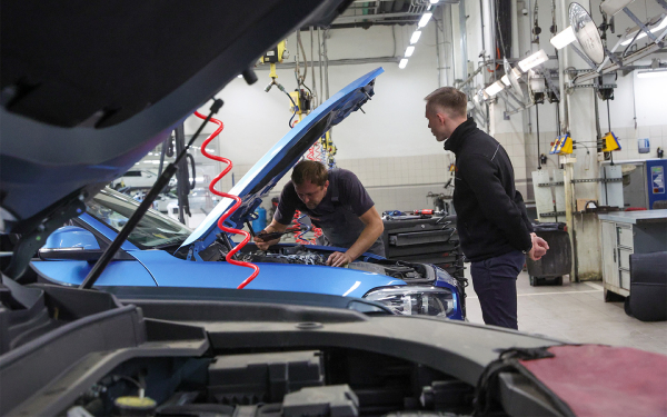 
            Эти машины чаще всего отзывали в России в 2025 году. Какие у них проблемы
        