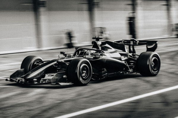 Астон Мартин AMR26 — главные особенности машины Эдриана Ньюи для сезона Формулы-1 2026 года Астон Мартин AMR26 — главные особенности машины Эдриана Ньюи для сезона Формулы-1 2026 года