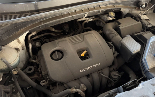 
            Задиры, запреты и кредит. Как мы искали Kia Sportage по низу рынка
        