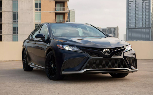 
            Новое такси, последствия снегопада и анонс продаж Volga. Итоги недели
        