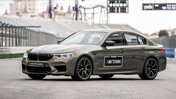Испытываем линейку BMW M Competition на&nbsp; автодроме Сочи