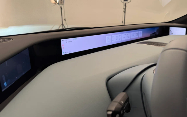 С дороги, староверы! Тест-драйв Avatr 12 на серпантине и гоночном треке
С дороги, староверы! Тест-драйв Avatr 12 на серпантине и гоночном треке