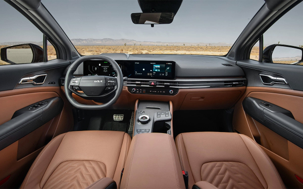 
            С возвращением! Первый тест старой, но новой для России Mazda CX-5
        