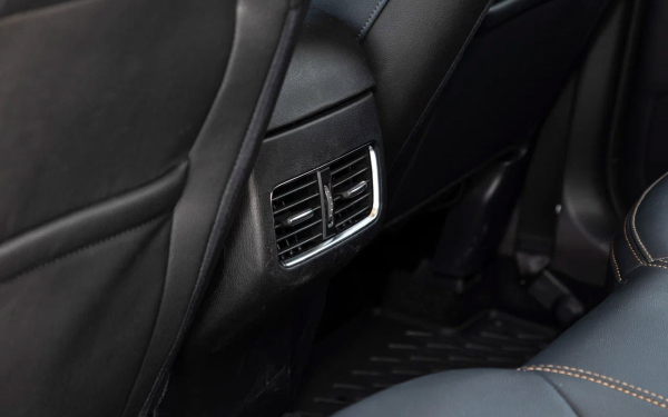 
            С возвращением! Первый тест старой, но новой для России Mazda CX-5
        