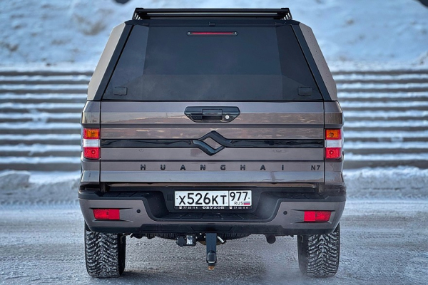 Слишком большой, чтобы быть скучным: тест-драйв Huanghai N7 Слишком большой, чтобы быть скучным: тест-драйв Huanghai N7