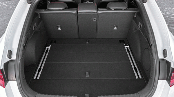 Трясёмся в&nbsp;стильных универсалах Kia&nbsp;ProCeed GT и&nbsp;GT-Line