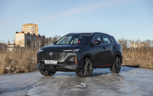 Самые популярные кроссоверы в России в 2025 году. Рейтинг и цены
Самые популярные кроссоверы в России в 2025 году. Рейтинг и цены