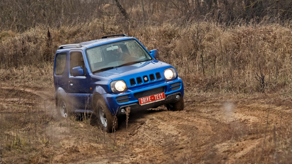 Реализуем превосходство Suzuki Jimny над предшественником Реализуем превосходство Suzuki Jimny над предшественником
