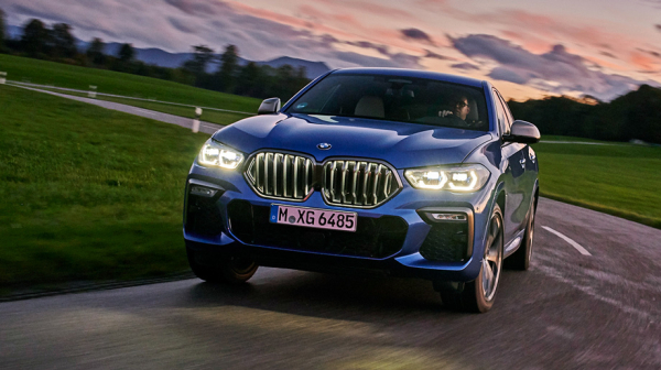 Безошибочно определяем в&nbsp;темноте кроссовер BMW X6