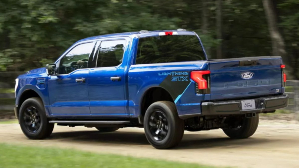 Компания Ford пересмотрела свою стратегию электрификации 