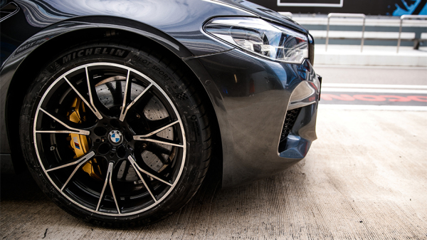 Испытываем линейку BMW M Competition на&nbsp; автодроме Сочи