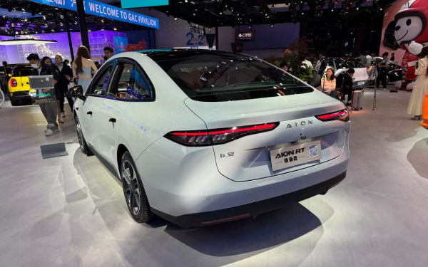 
            Какие новые автобренды появятся в России в 2026 году. Топ-6
        