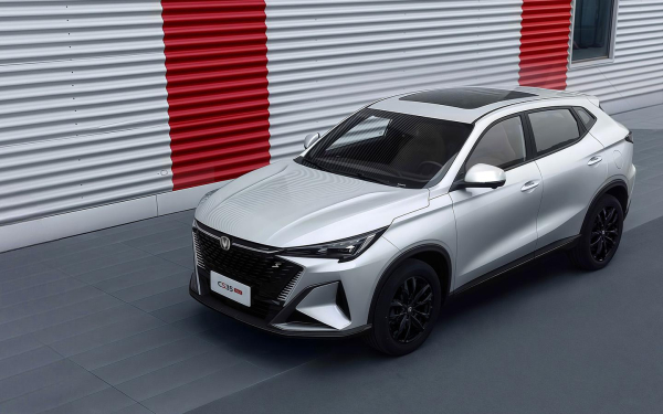 
            На эти автомобили дают самые большие скидки. Таблица
        