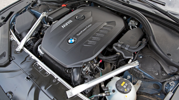 Обнаруживаем туристическое начало в&nbsp;купе BMW восьмой серии