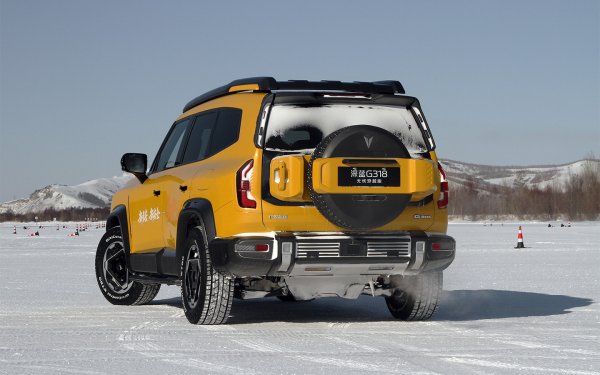 
            Блиц-тест хардкорного кроссовера Deepal G318. Его локализуют в России
        