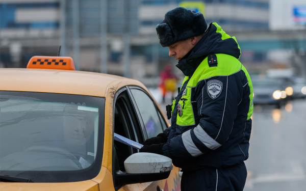 
            Путин и утильсбор, рост штрафов, новая Lada Vesta. Главное за неделю
        