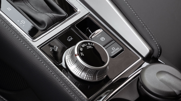 Примеряем статус флагмана на обновлённый Mitsubishi Pajero Sport Примеряем статус флагмана на обновлённый Mitsubishi Pajero Sport