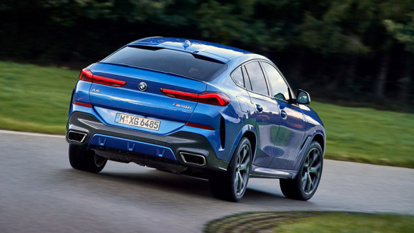 Безошибочно определяем в&nbsp;темноте кроссовер BMW X6