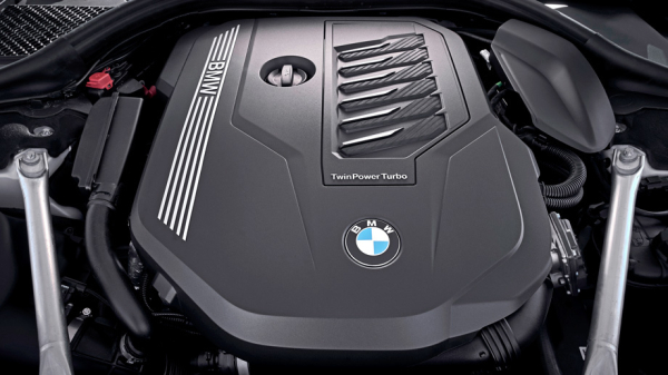 Затрудняемся в определении жанра BMW Gran Coupe восьмой серии Затрудняемся в определении жанра BMW Gran Coupe восьмой серии