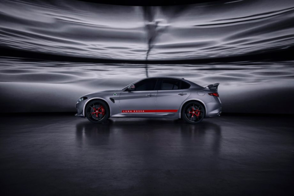 Суперседан Alfa Romeo Giulia Quadrifoglio Luna Rossa &mdash; история создания, характеристики, фото и видео