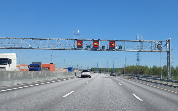 
            Путин и утильсбор, рост штрафов, новая Lada Vesta. Главное за неделю
        