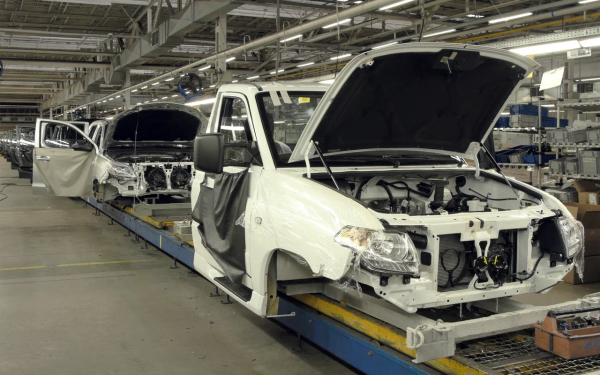 
            Мы узнали все о новом внедорожнике Sollers S9. Репортаж из цехов завода
        